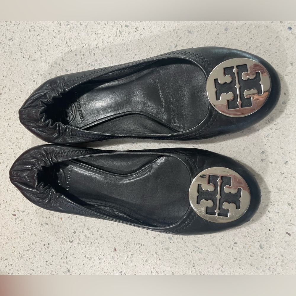 Tory Burch Reva Black Leather Ballet Flats size 6M
